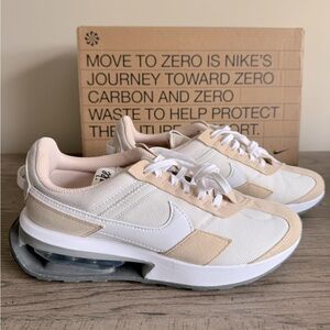 NEW Nike Air Max Pre-Day Sneakers Women's Size 7 Light Bone White Sanddrift Tan
